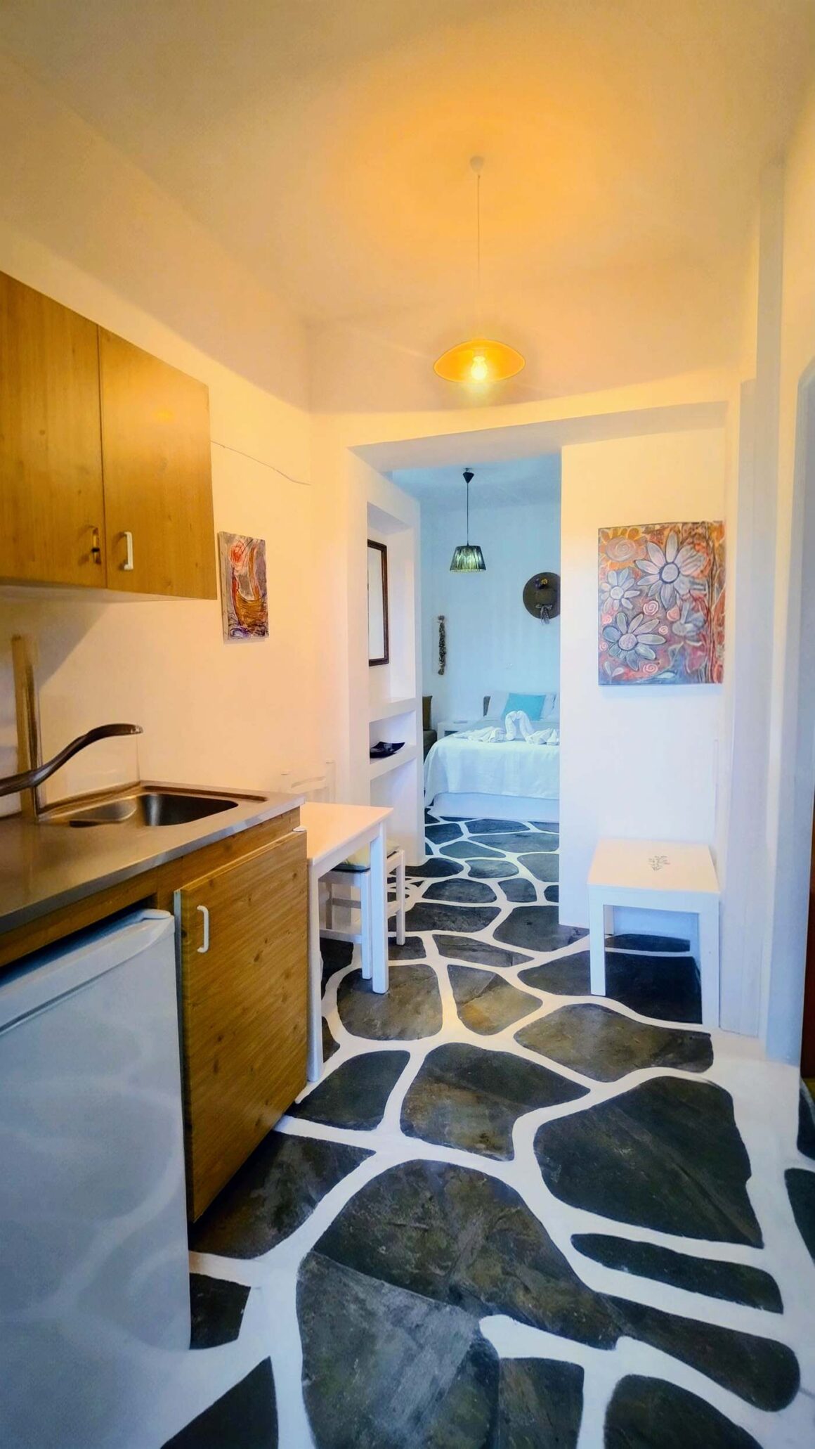 4. res Studio 2 Adults